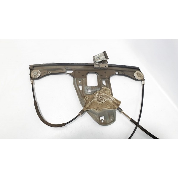 Máquina De Vidro Dianteira Esquerda Mercedes Benz C200 2006