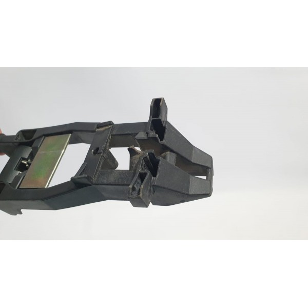 Suporte Maçaneta Externa Mercedes Benz C200 2006 Preto