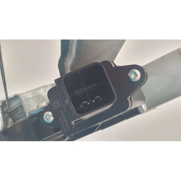 Máquina Vidro Traseira Esquerda Chevrolet Tracker 1.4t 2017