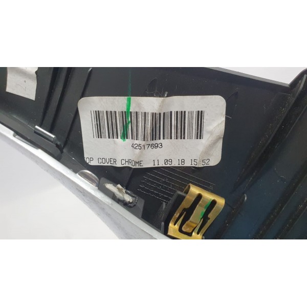 Moldura Console Central Gm Chevrolet Tracker 1.4t 2017