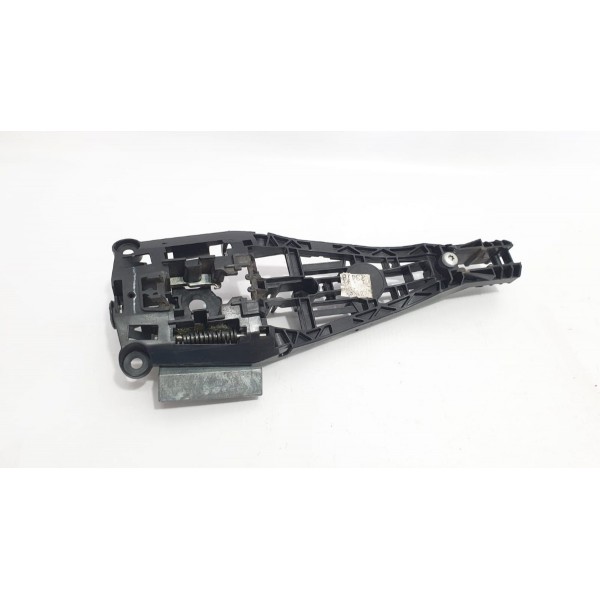 Suporte Maçaneta Traseira Esquerda Chevrolet Tracker 1.4t 17 Preto