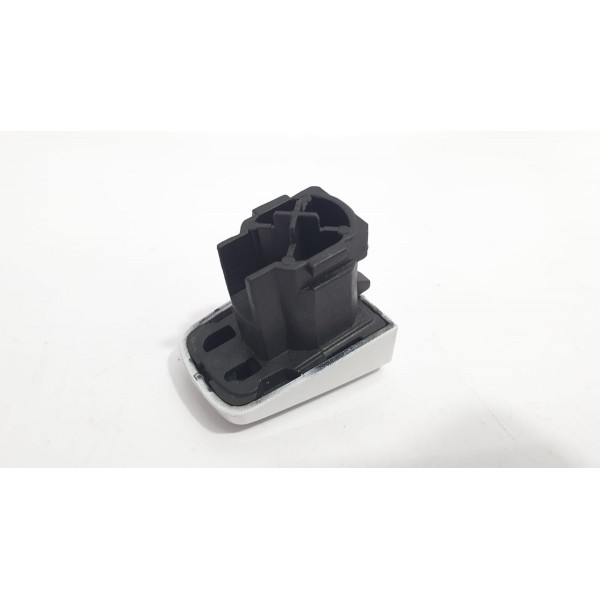 Tampa Cilindro Porta Esquerdo Gm Chevrolet Tracker 1.4t 2017