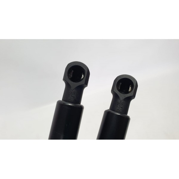 Amortecedores Tampa Traseira Gm Chevrolet Tracker 1.4t 2017