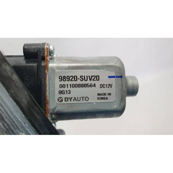 Máquina Vidro Dianteira Esquerda Chevrolet Tracker 1.4t 2017