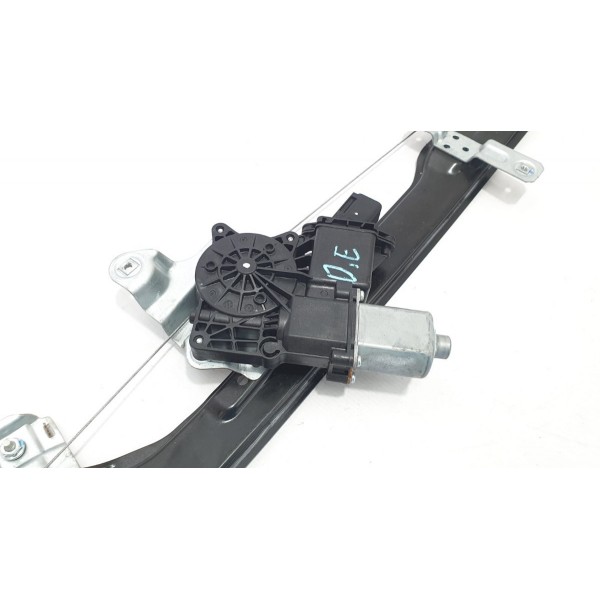 Máquina Vidro Dianteira Esquerda Chevrolet Tracker 1.4t 2017