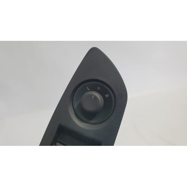 Botões Comandos Vidro Motorista Chevrolet Tracker 1.4t 2017