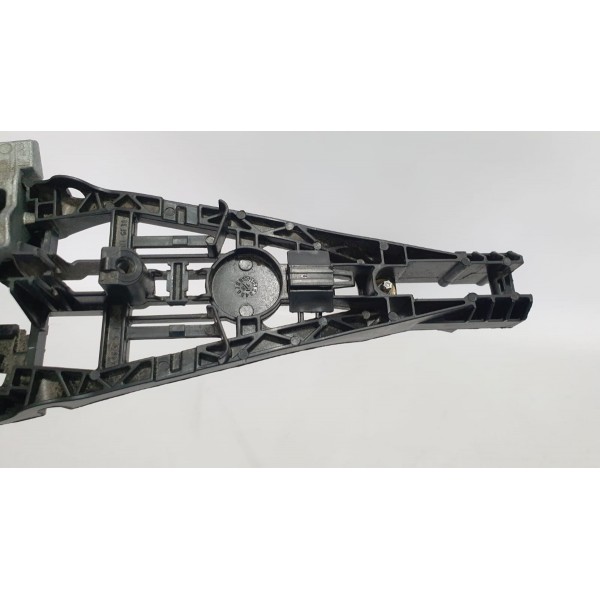 Suporte Maçaneta Esquerda Gm Chevrolet Tracker 1.4t 2017 Preto