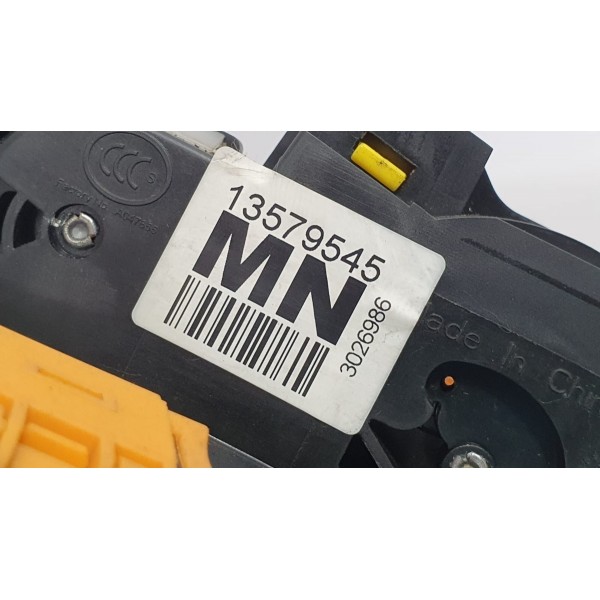 Fechadura Porta Traseira Esquerda Chevrolet Tracker 1.4t 17