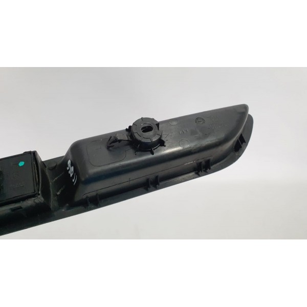 Botão Vidro Elétrico Com Moldura Tras Esq Tracker 1.4t 2017