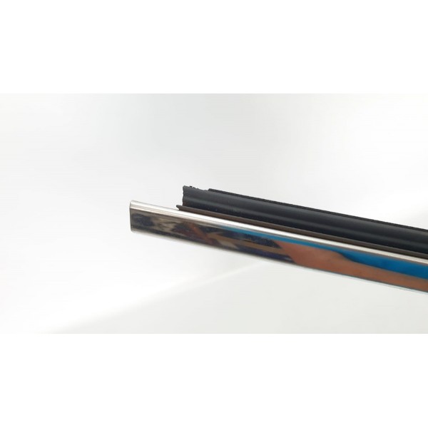 Friso Cromado Porta Tras Esq Gm Equinox Premier 1.5 2022