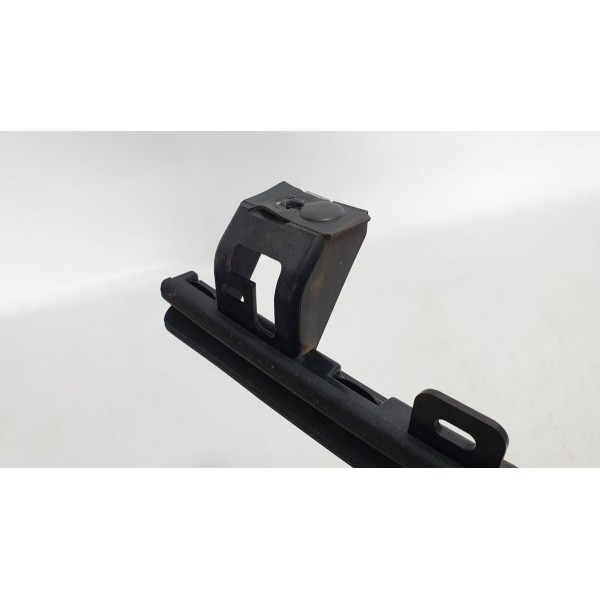 Guia Vidro Traseira Esquerdo Gm Equinox Premier 1.5 Turbo 22