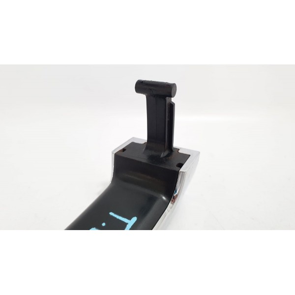 Maçaneta Traseira Esquerda Gm Equinox Premier 1.5 Turbo 2022 - Preto