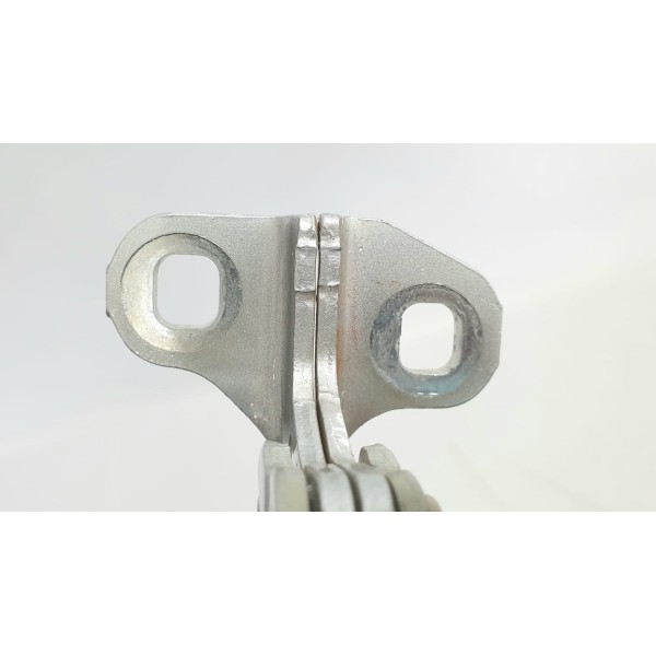 Dobradiça Superior Porta Tras Esq Gm Equinox Premier 1.5 22