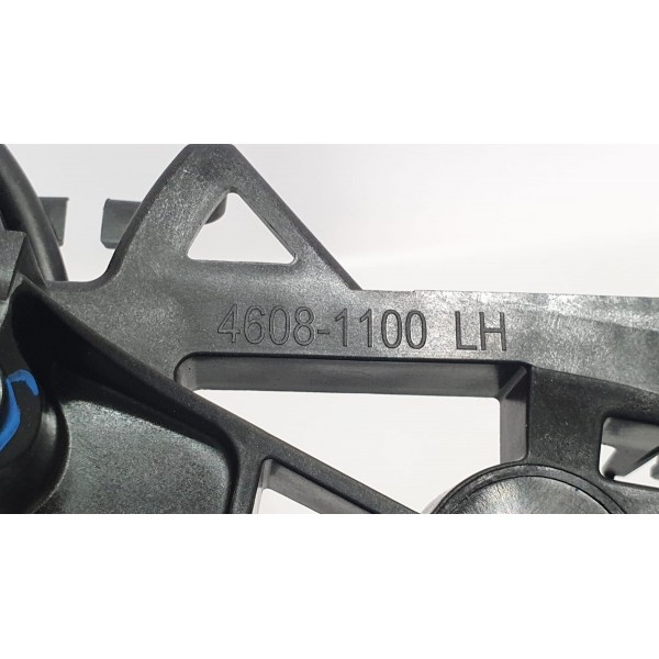 Suporte Maçaneta Tras Esq Gm Equinox Premier 1.5 Turbo 2022