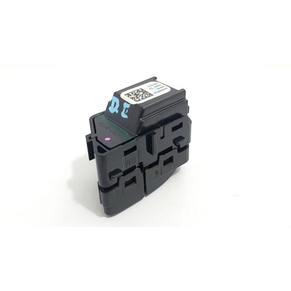 Botão Trava Porta Dian Esq Gm Equinox Premier 1.5 Turbo 2022