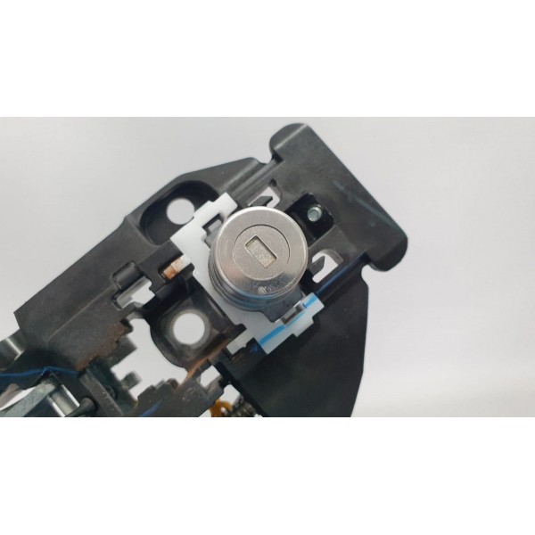 Suporte Maçaneta Porta Dian Esq Gm Equinox Premier 1.5 2022 - Preto