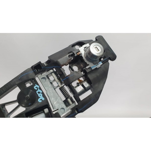 Suporte Maçaneta Porta Dian Esq Gm Equinox Premier 1.5 2022 - Preto