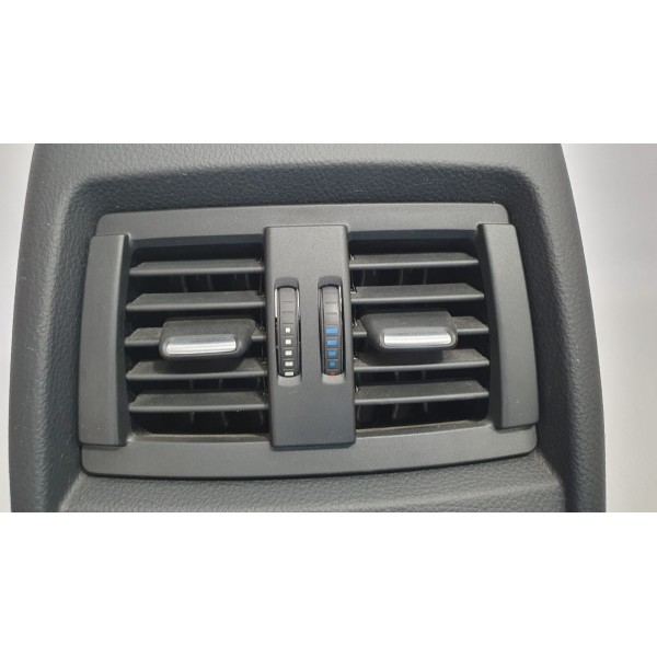 Difusor De Ar Traseiro Bmw 320i F30 2015 Cód 9218909