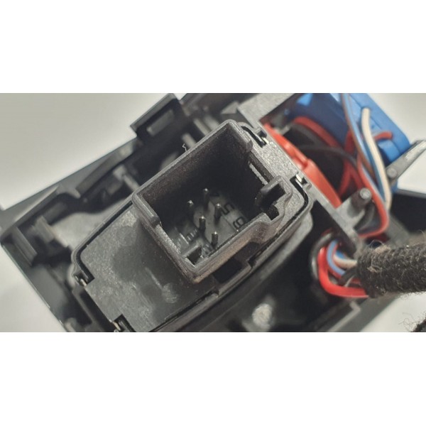 Botão Pisca Alerta Bmw 320i F30 2015 923178603 // 9710260 Preto