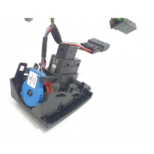 Botão Pisca Alerta Bmw 320i F30 2015 923178603 // 9710260 Preto