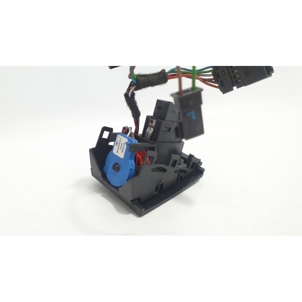 Botão Pisca Alerta E Trava Bmw 320i F30 2015 Cód 923178603 - Preto