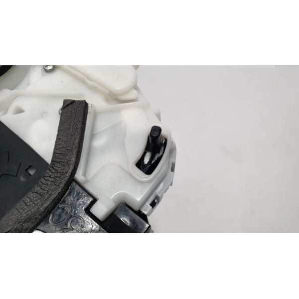 Fechadura Porta Traseira Esquerda Toyota Prius Hybrid 1.8 18