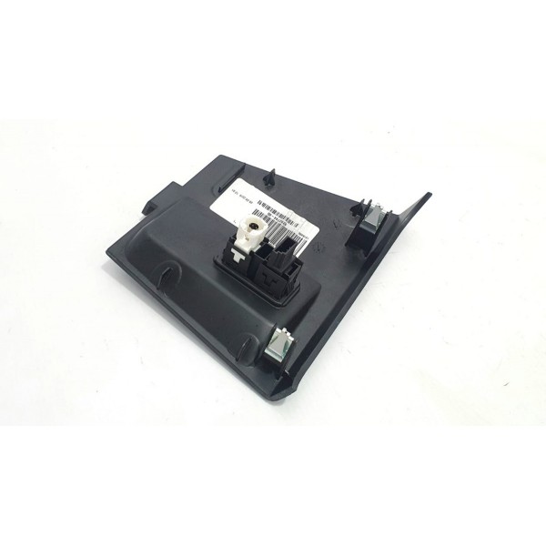 Entradas Usb E Aux Bmw X1 Xdrive25i Sport 2016 Cód 9292744