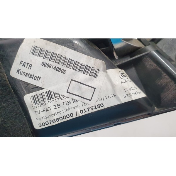 Moldura Porta C/ Maçaneta Diant. Direita Mercedes C180 2011 Dianteira