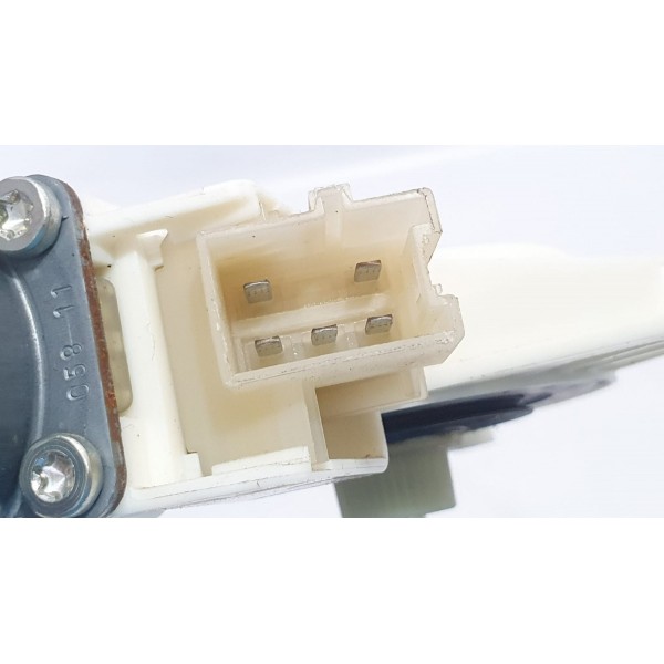 Motor Máquina De Vidro Dianteira Esquerda Mercedes C180 2010