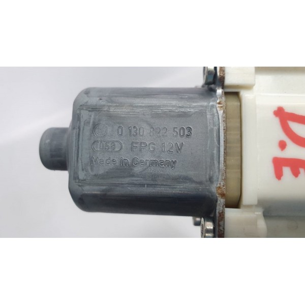 Motor Máquina De Vidro Dianteira Esquerda Mercedes C180 2010