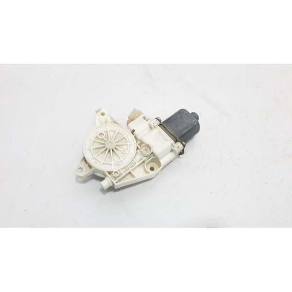 Motor Máquina De Vidro Dianteira Esquerda Mercedes C180 2010