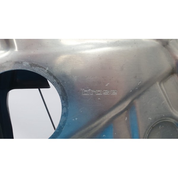 Máquina De Vidro Traseira Esquerda Mercedes C180 2010