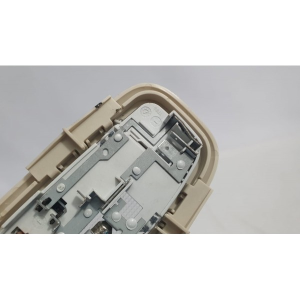 Luz Teto Cortesia Traseiro Land Rover Freelander Ii 2.0 2014