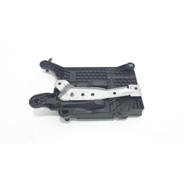 Suporte Caixa De Bateria Vw Polo Highline 2020