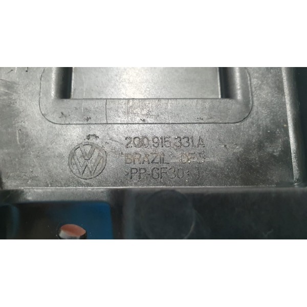 Suporte Caixa De Bateria Vw Polo Highline 2020