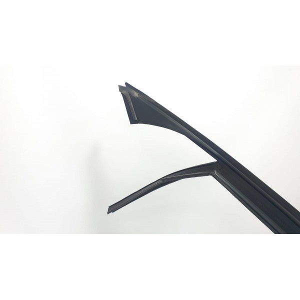 Canaleta Friso Cromado Porta Diant. Dir. Mercedes C180 2017