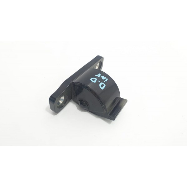 Dobradiça Inferior Porta Diant Direita Mercedes C180 2017