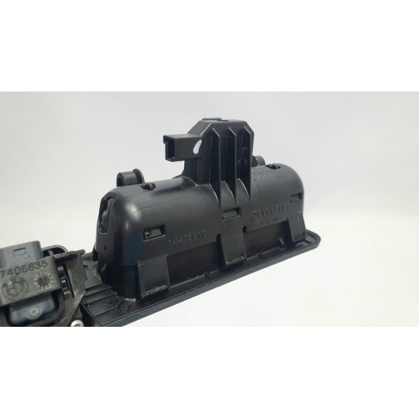 Botão Abertura Porta-malas Câmera De Ré Bmw X3 G01 20i 2019