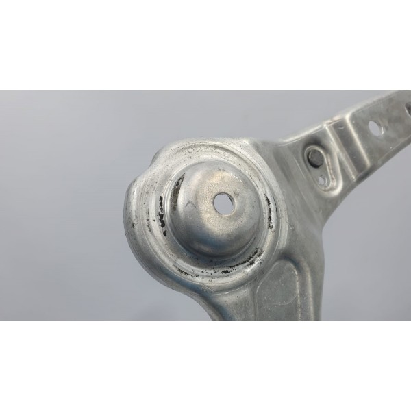 Triângulo Agregado Traseiro L/esq Bmw X3 G01 Xdrive 20i 2019