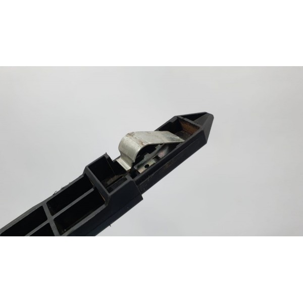 Trava Do Farol L/direito Volvo Xc60 2015