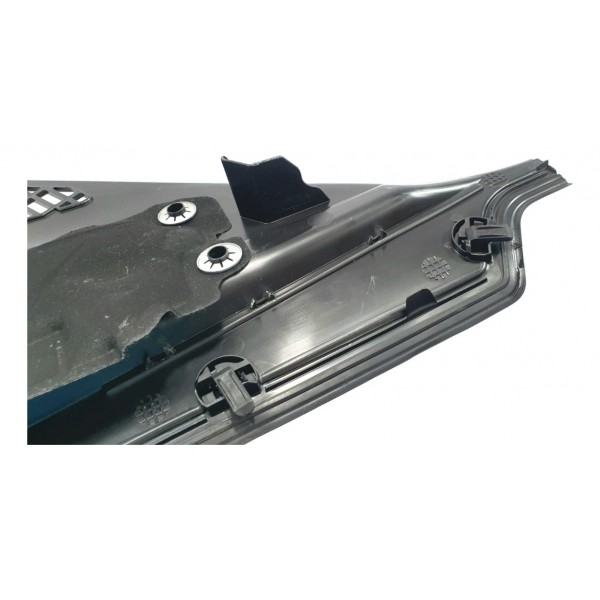 Acabamento Churrasqueira L/direito Bmw 116i Thp 2014