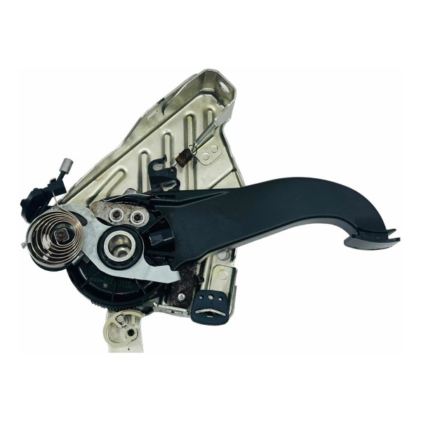 Pedal Freio Estacionamento Mercedes-benz C63 12  A2044201684