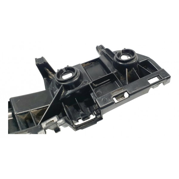 Suporte Guia Do Parachoque Tras Esq Vw Polo Highline 2020