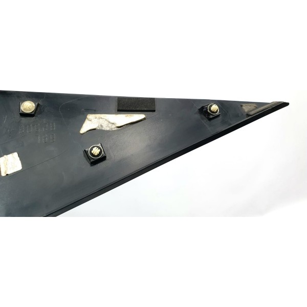 Aplique Lateral Traseiro Esquerdo Toyota Prius Hybrid 2018