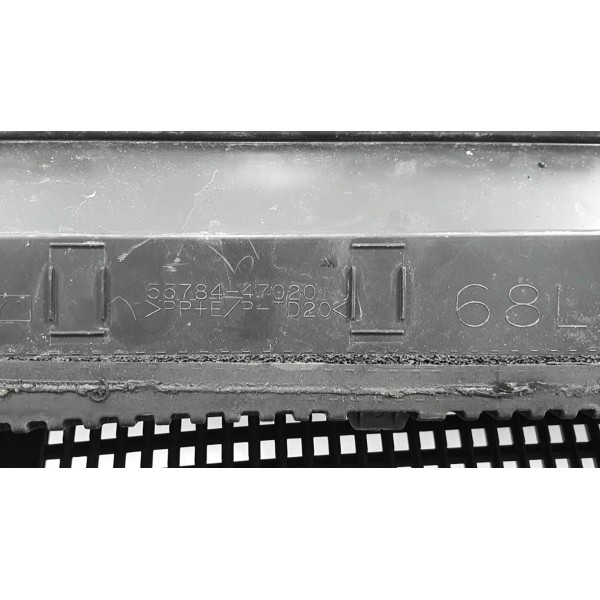 Churrasqueira Grade Toyota Prius Hybrid 1.8 2018 Plástico