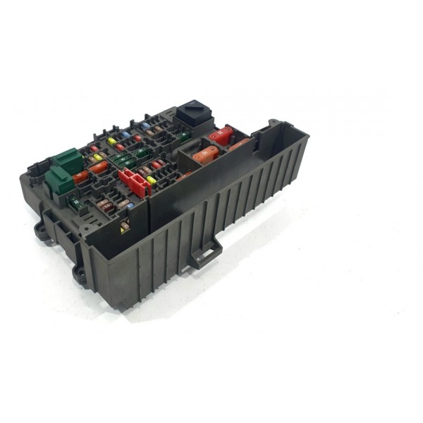 Caixa De Fusíveis Bmw 118i 2010