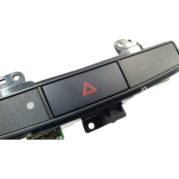 Botão Do Pisca-alerta Mitsubishi Lancer Ralliart 2012 - Preto