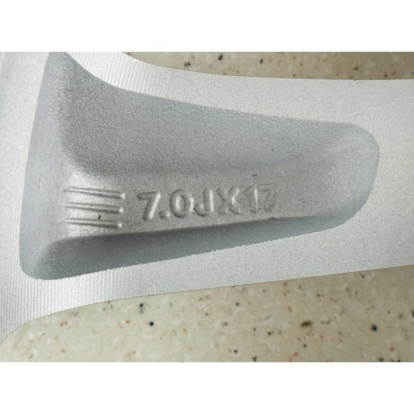 Roda Hyundai New Tucson 2020 Aro 17 Avulsa Usada - Prata