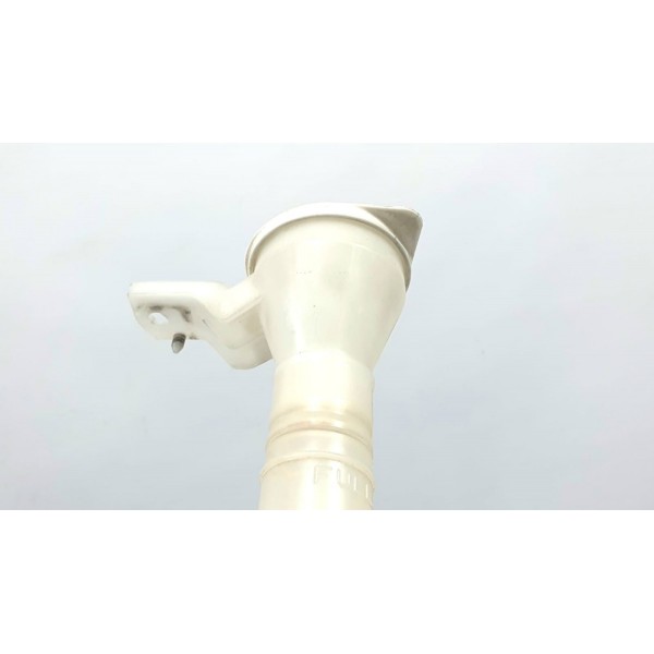 Gargalo Reservatório Água Para-brisa Outlander 2016