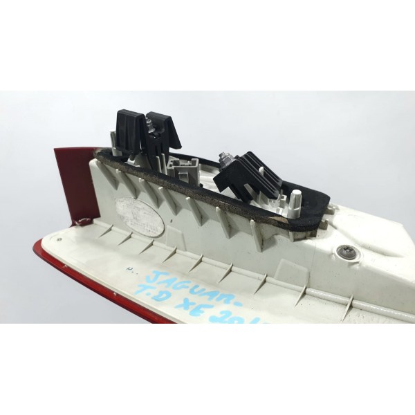 Lanterna Da Tampa Traseira Direita Jaguar Xe 2.0 2016 Direito